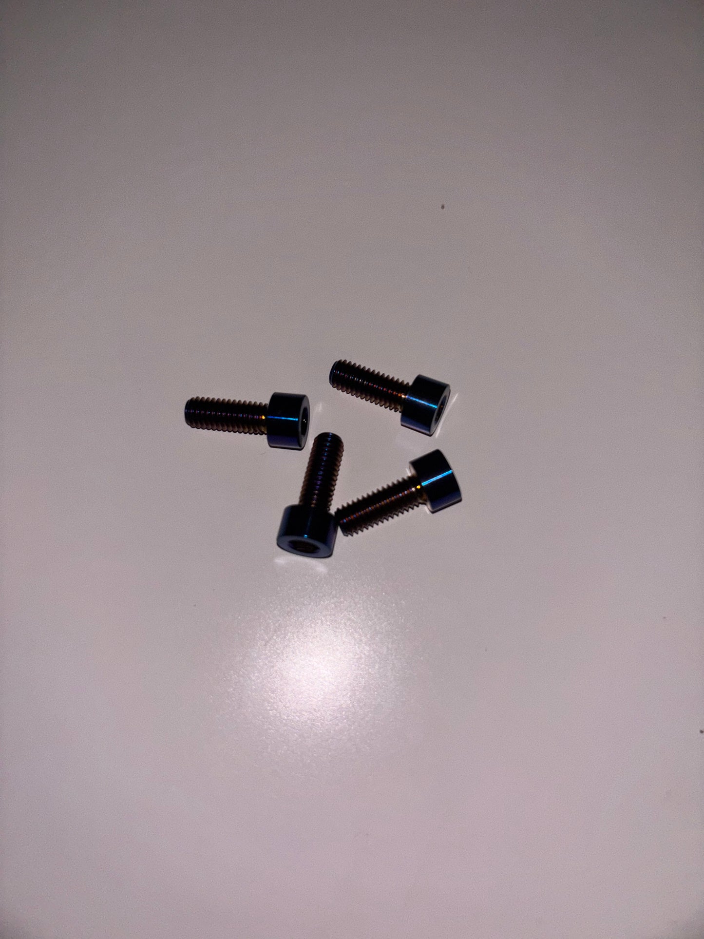 Ultra bee side plastics titanium
